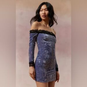 Urban Outfitters Kimchi Blue Ryder Velvet & Lace Mini Dress